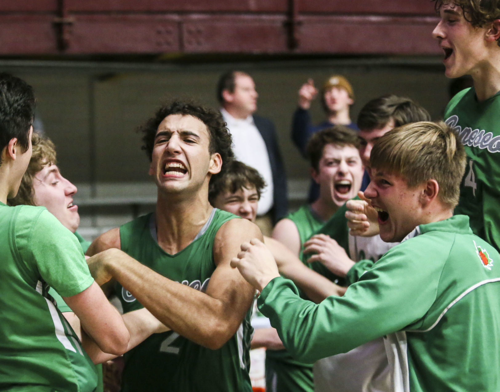 013120-qc-spt-gen-moline-hoops-19.JPG